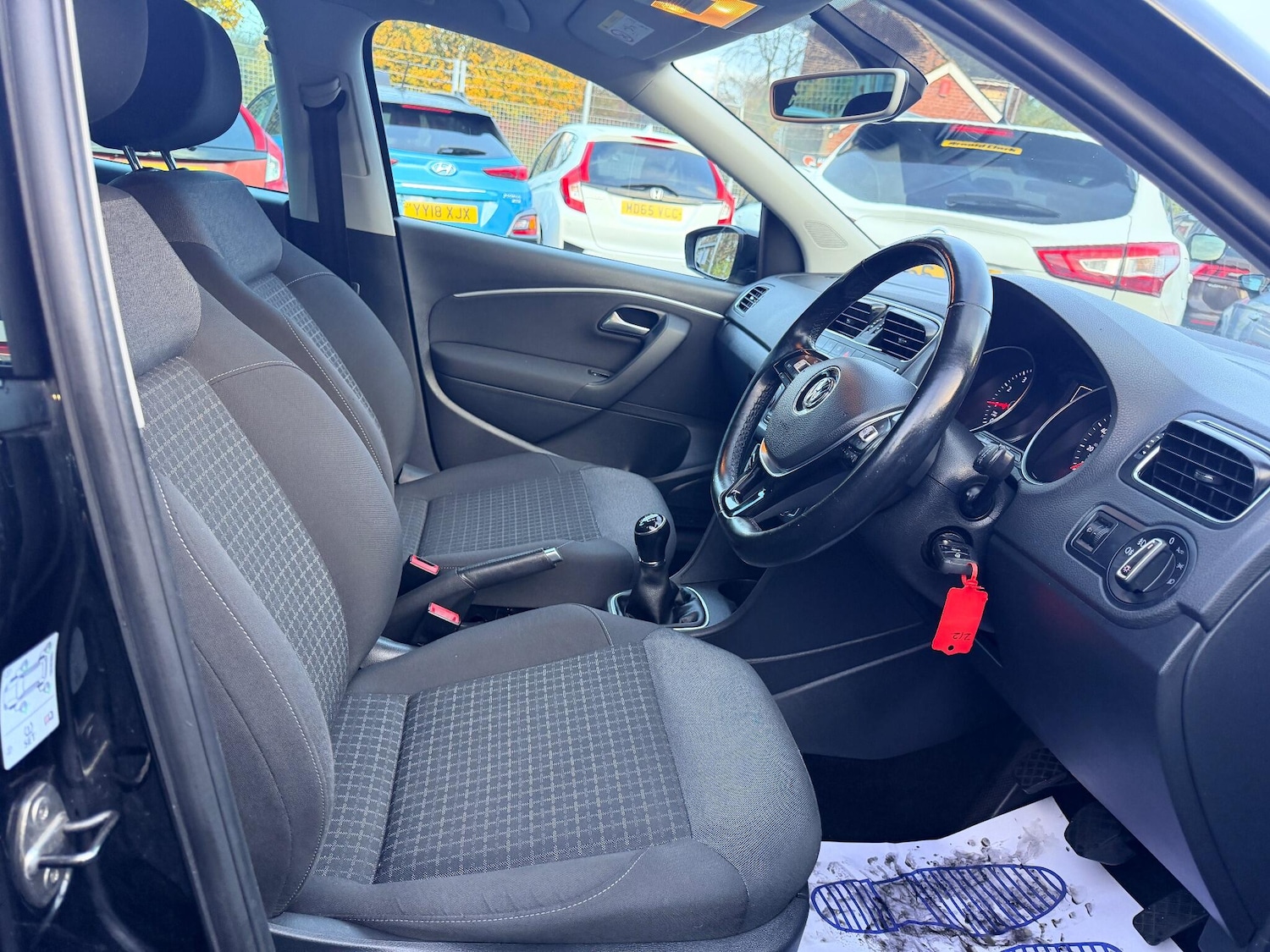 Used Volkswagen Polo 2017 for sale - 76513305: Photo 19