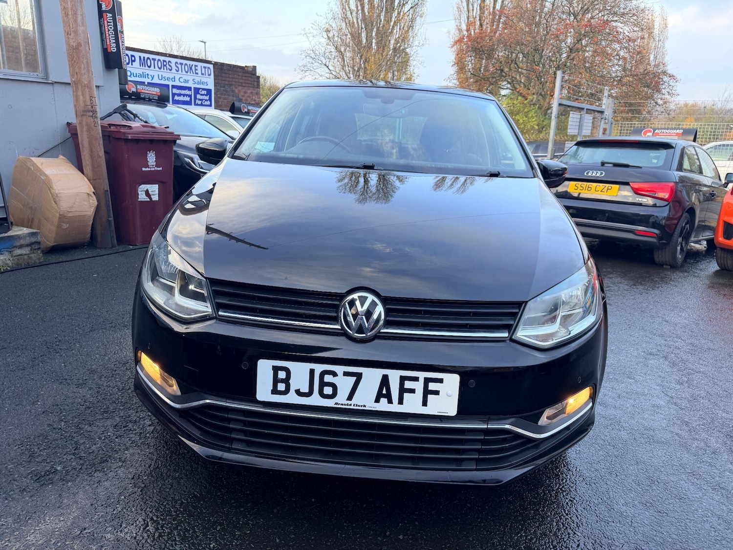 Used Volkswagen Polo 2017 for sale - 76513305: Photo 2