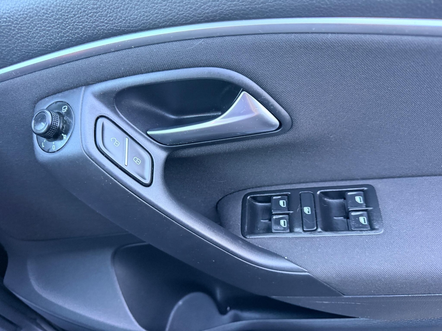 Used Volkswagen Polo 2017 for sale - 76513305: Photo 25