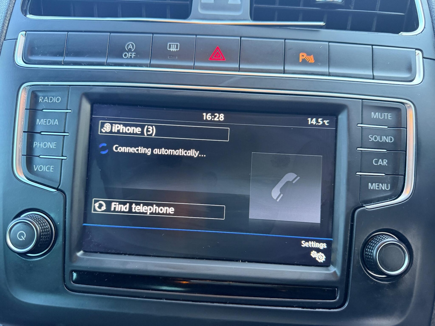 Used Volkswagen Polo 2017 for sale - 76513305: Photo 35