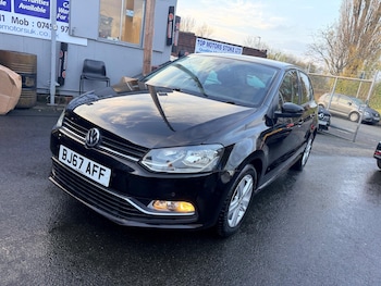 Used Volkswagen Polo 2017 for sale - 76513305: Photo
