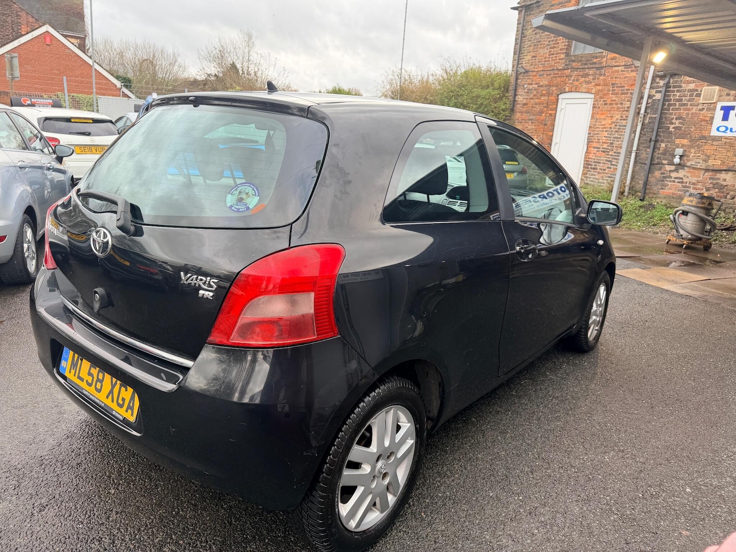 Used Toyota Yaris 2008 for sale - 77358459: Photo 12