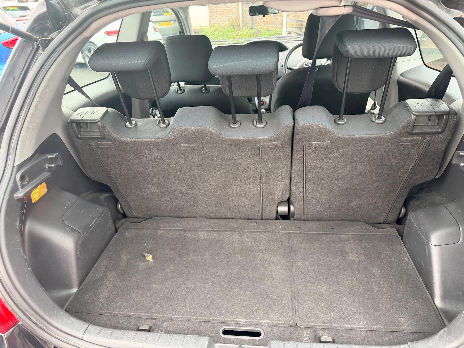 Used Toyota Yaris 2008 for sale - 77358459: Photo 23