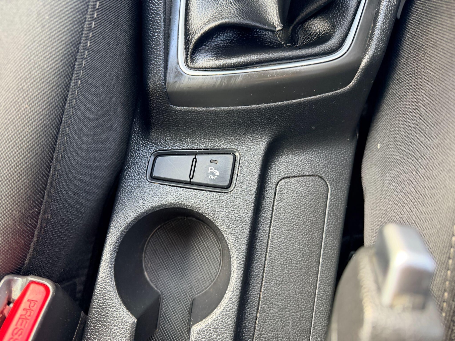 Used Hyundai i20 2017 for sale - 76360102: Photo 28