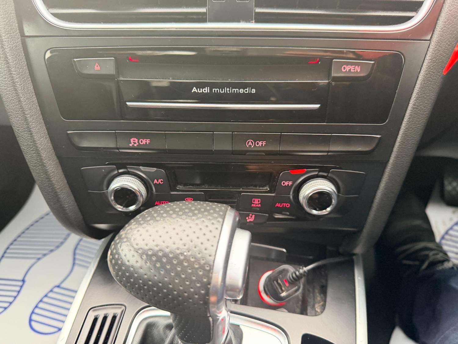 Used Audi A4 for sale - 76727838: Photo 17