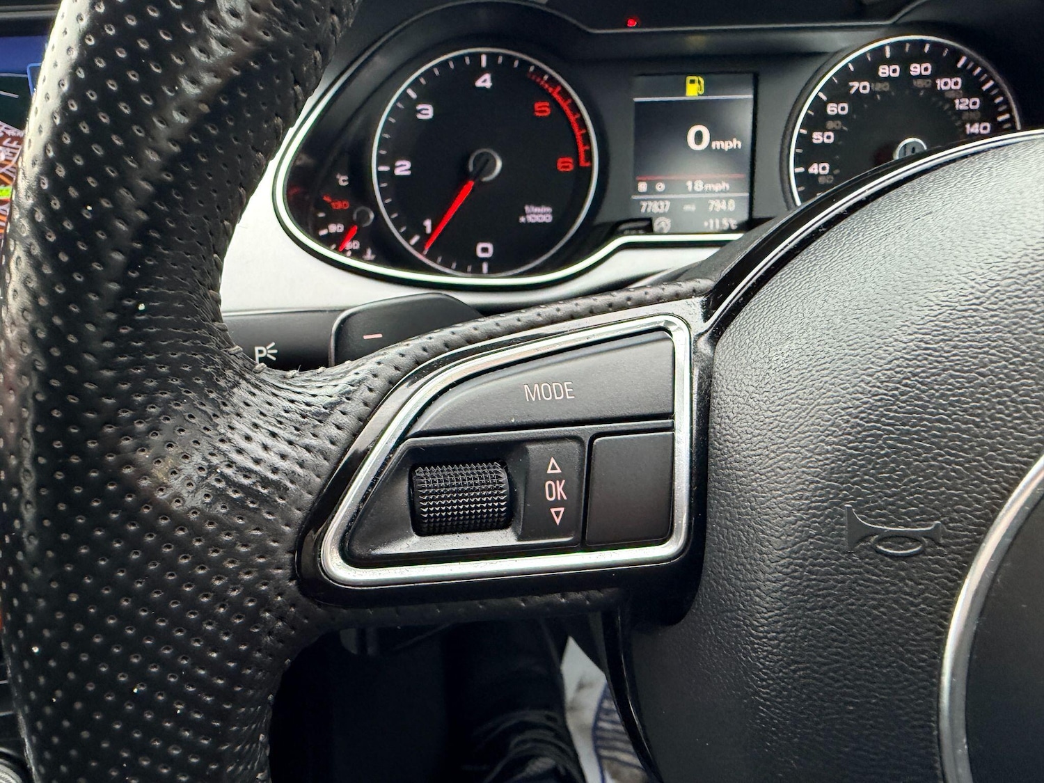 Used Audi A4 for sale - 76727838: Photo 20