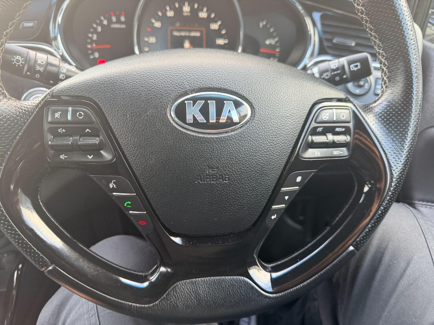 Used Kia Ceed 2017 for sale - 77839754: Photo 32