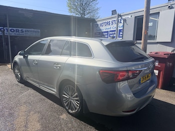 Used Toyota Avensis 2016 for sale - 78231621: Photo