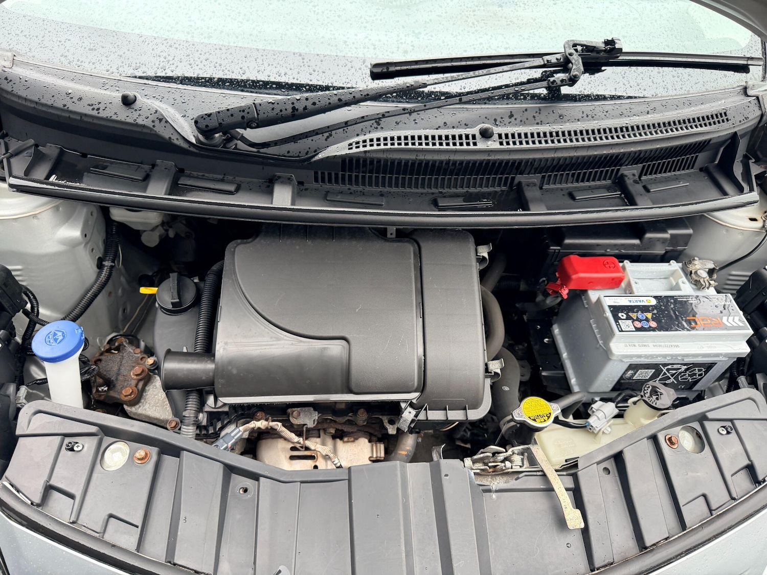 Used Toyota AYGO 2013 for sale - 76537609: Photo 25