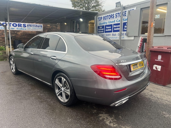 Used Mercedes-Benz E Class 2016 for sale - 76284308: Photo 11