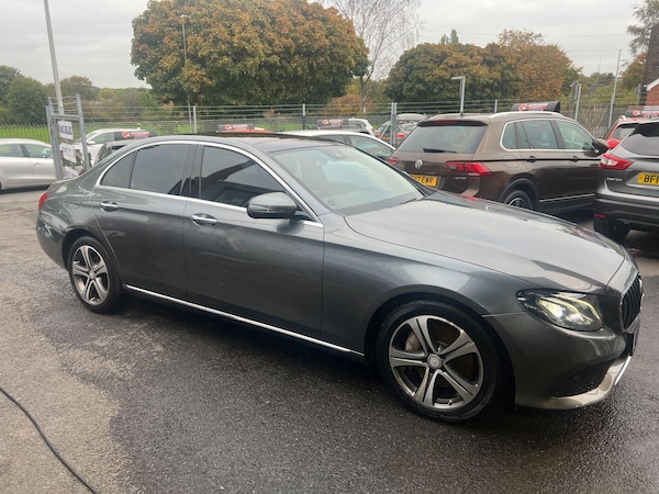 Used Mercedes-Benz E Class 2016 for sale - 76284308: Photo 17