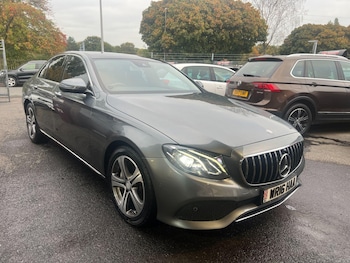 Used Mercedes-Benz E Class 2016 for sale - 76284308: Photo 3