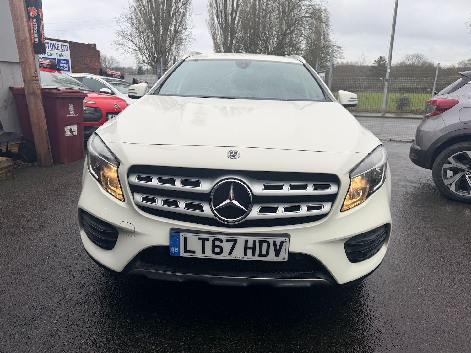 Used Mercedes-Benz GLA 2017 for sale - 77538060: Photo 2