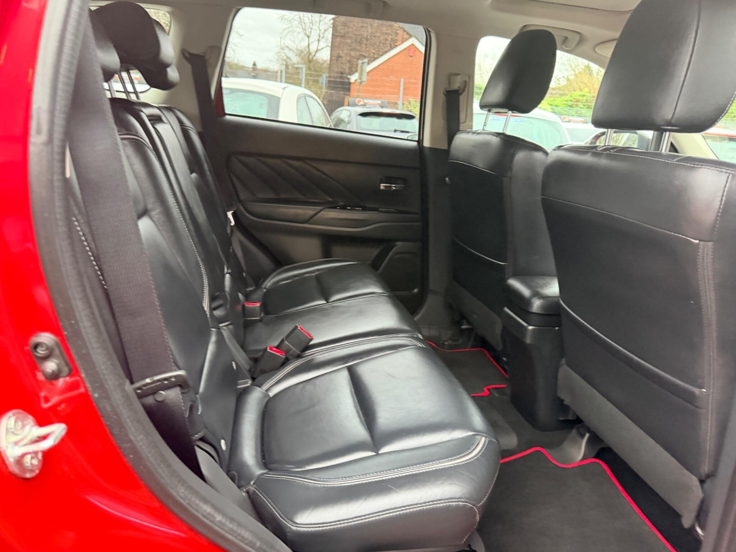 Used Mitsubishi Outlander 2017 for sale - 77978376: Photo 17