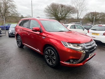 Mitsubishi Outlander feature image