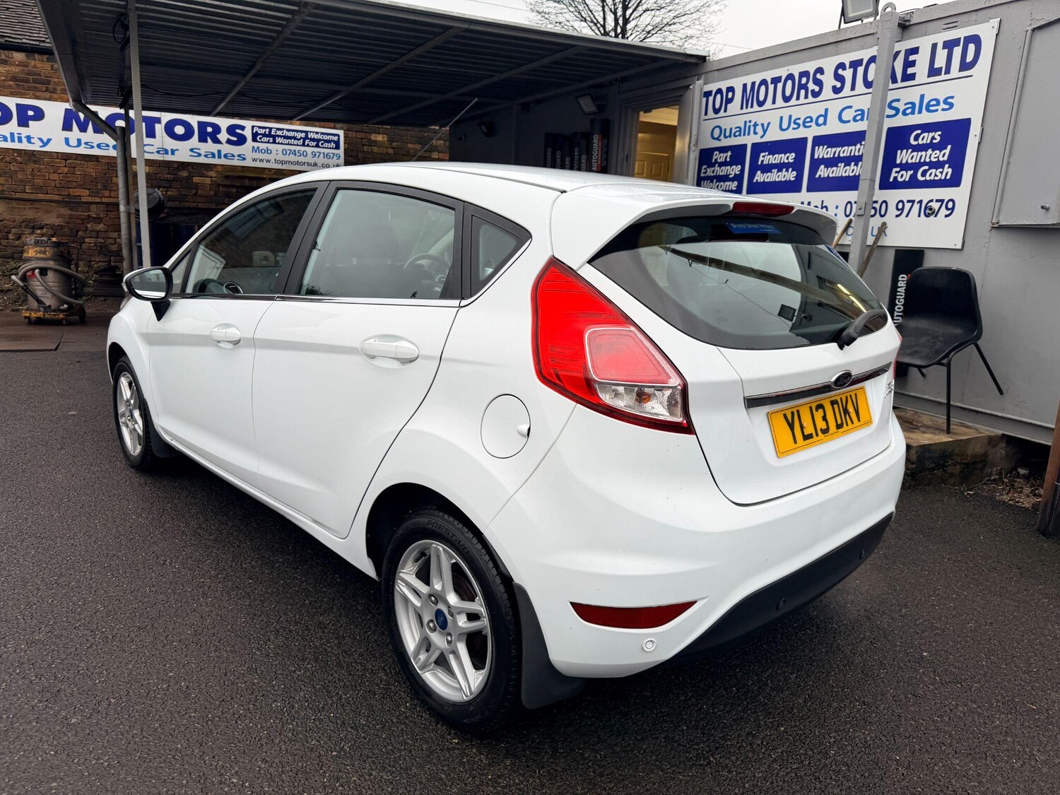 Used Ford Fiesta 2014 for sale - 77376274: Photo 10