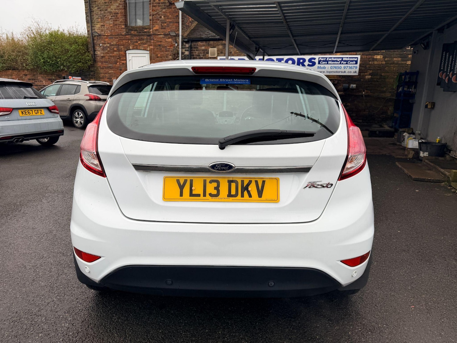 Used Ford Fiesta 2014 for sale - 77376274: Photo 11