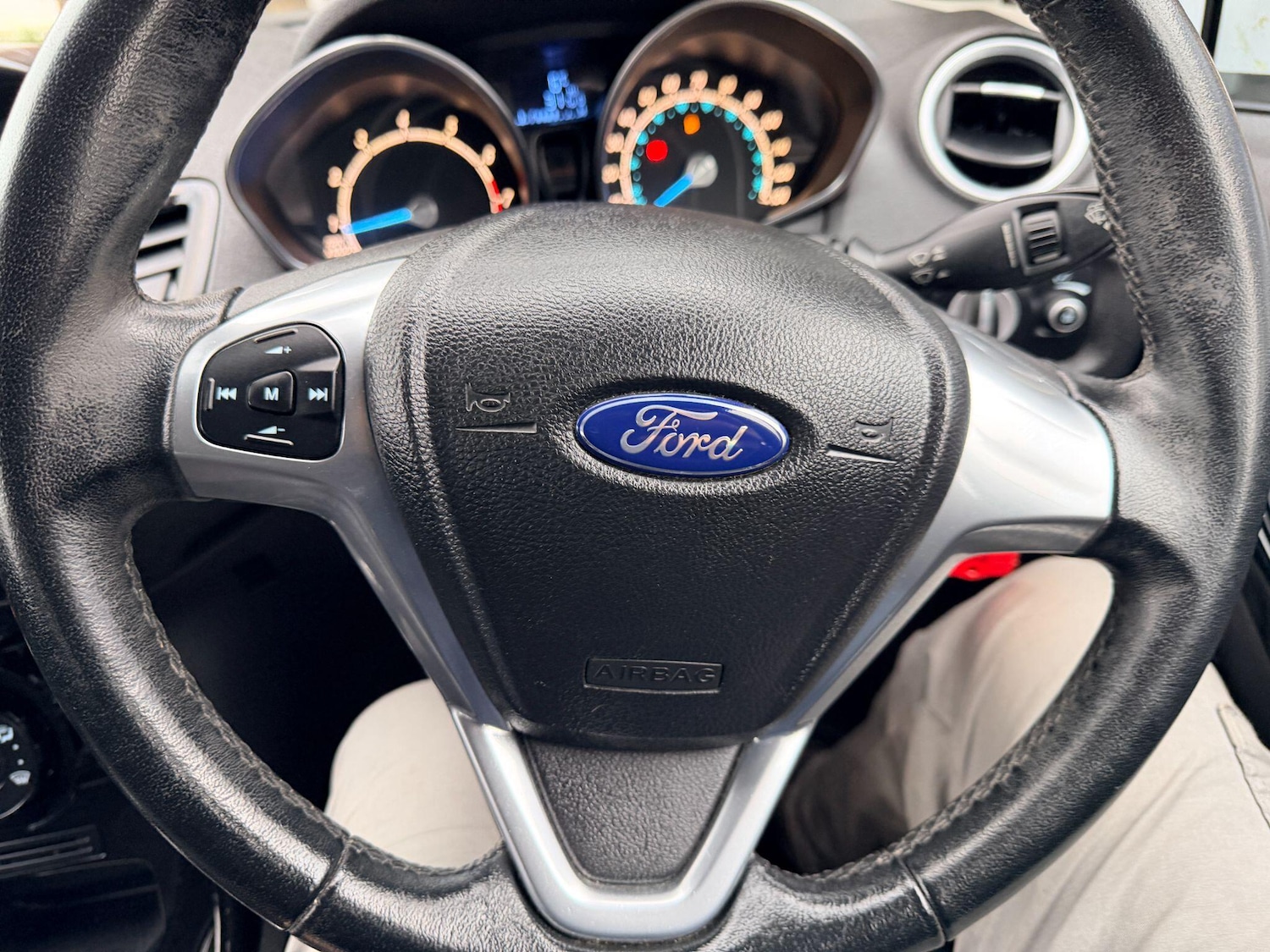 Used Ford Fiesta 2014 for sale - 77376274: Photo 30