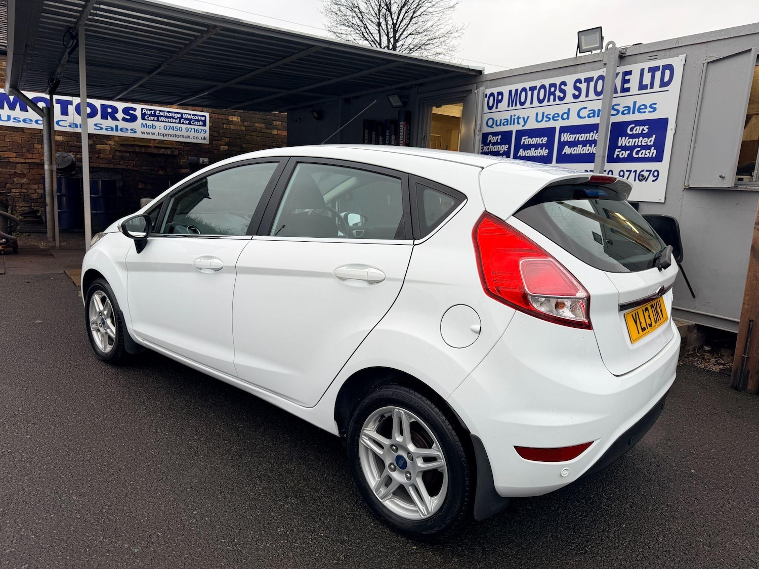 Used Ford Fiesta 2014 for sale - 77376274: Photo 5