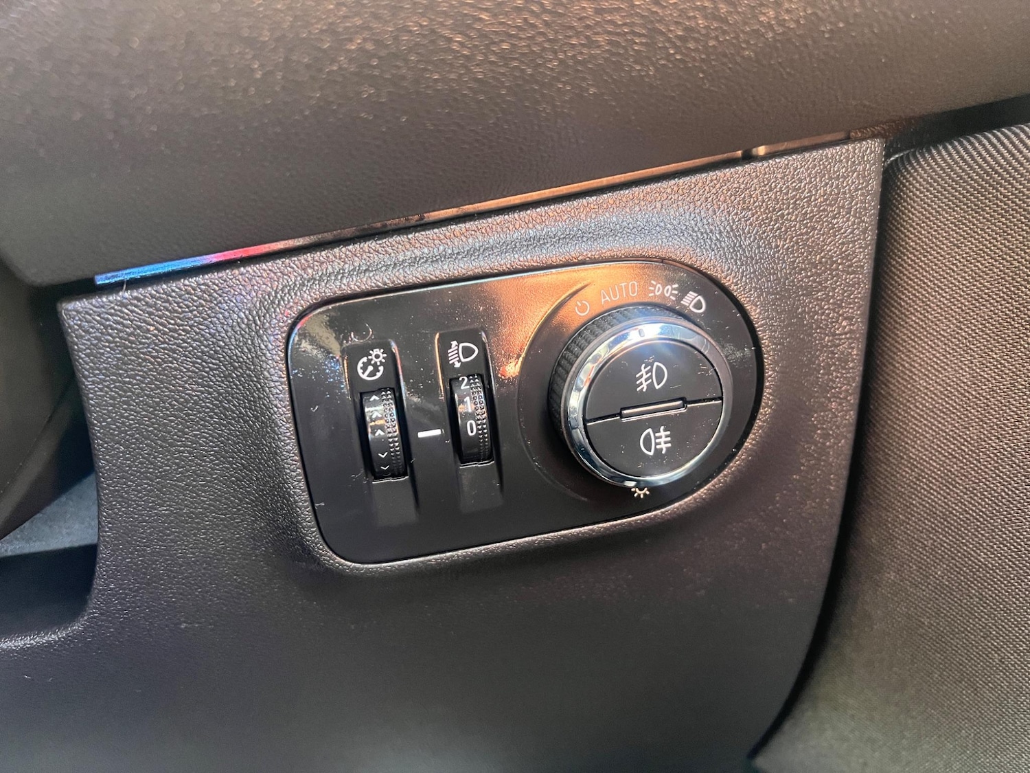 Used Vauxhall Corsa 2018 for sale - 77237888: Photo 24