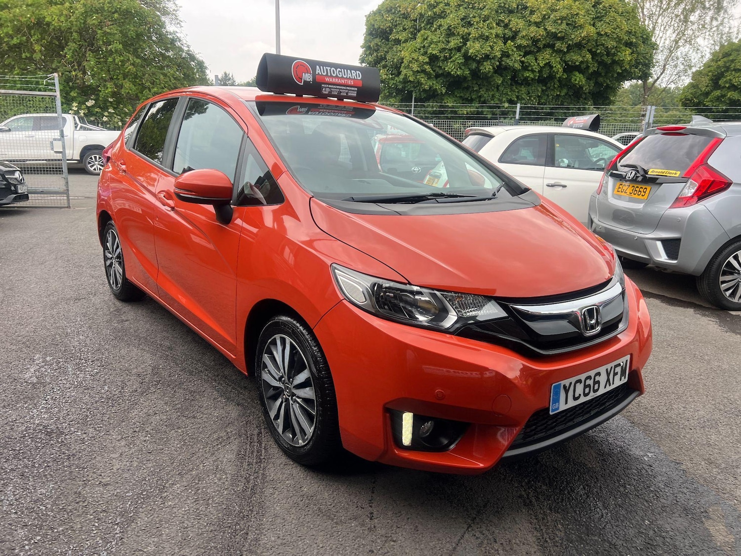 Used Honda Jazz 2016 for sale - 77131939: Photo 3