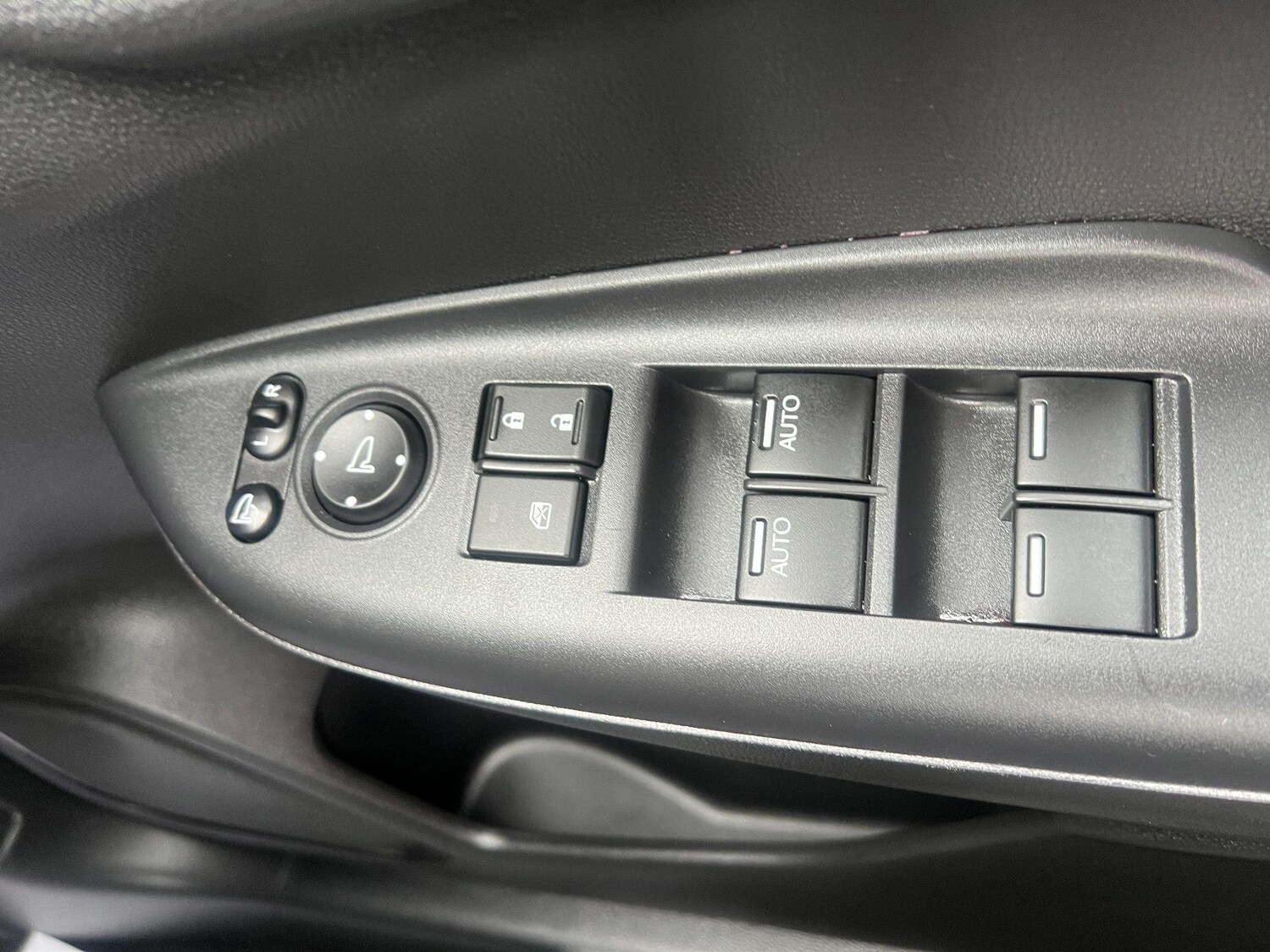 Used Honda Jazz 2016 for sale - 77131939: Photo 32