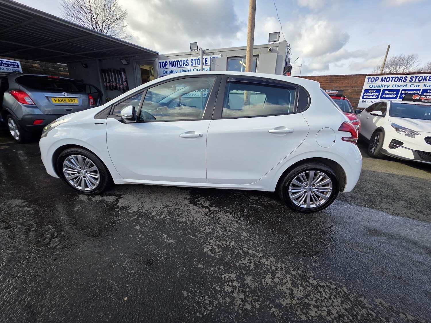 Used Peugeot 208 2019 for sale - 77559231: Photo 8