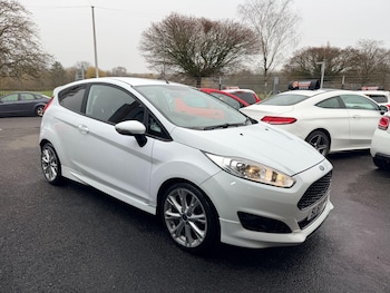 2013 (63) - 1.0 EcoBoost 125 Zetec S 3dr