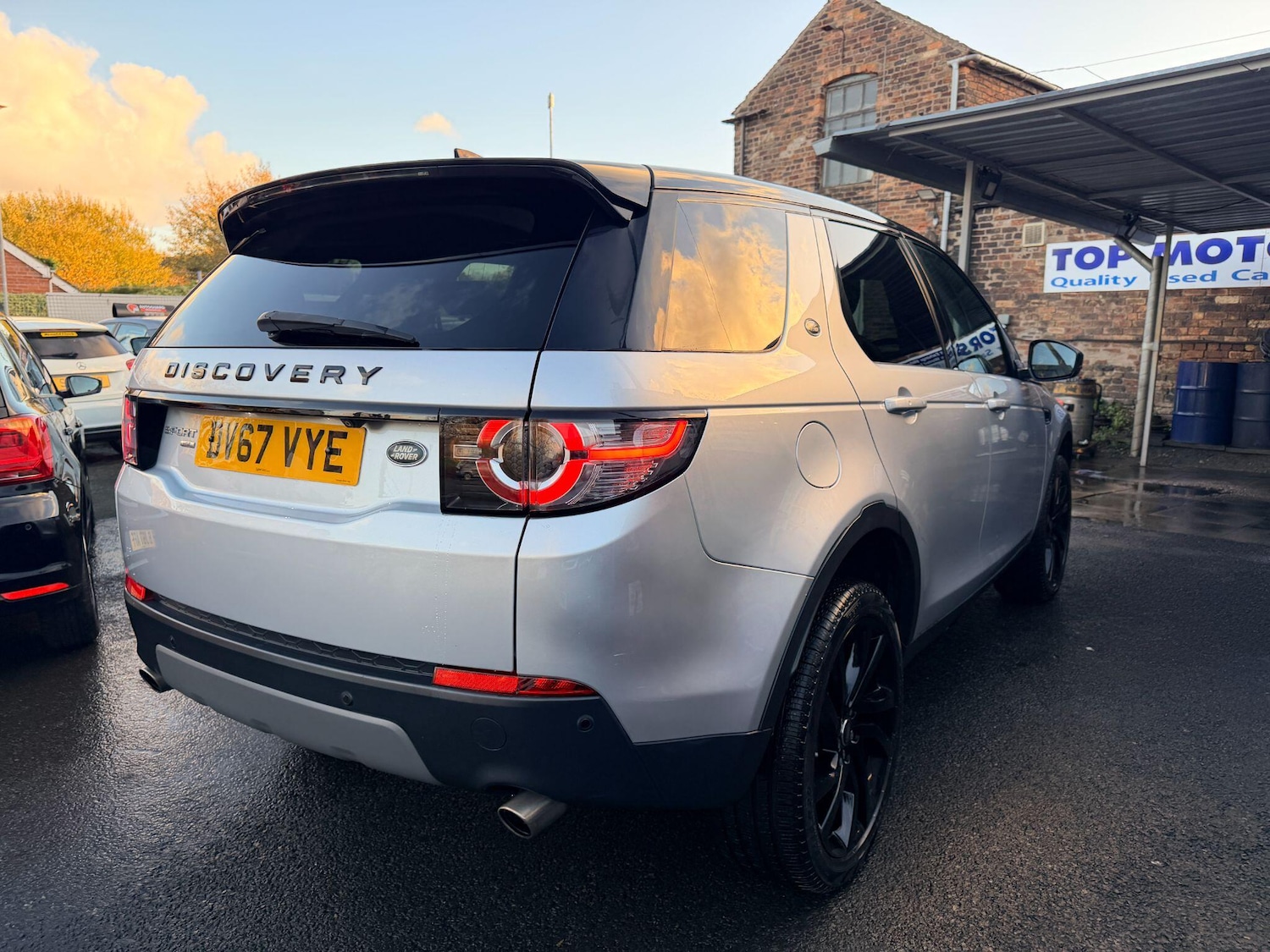Used Land Rover Discovery Sport 2017 for sale - 76522261: Photo 14