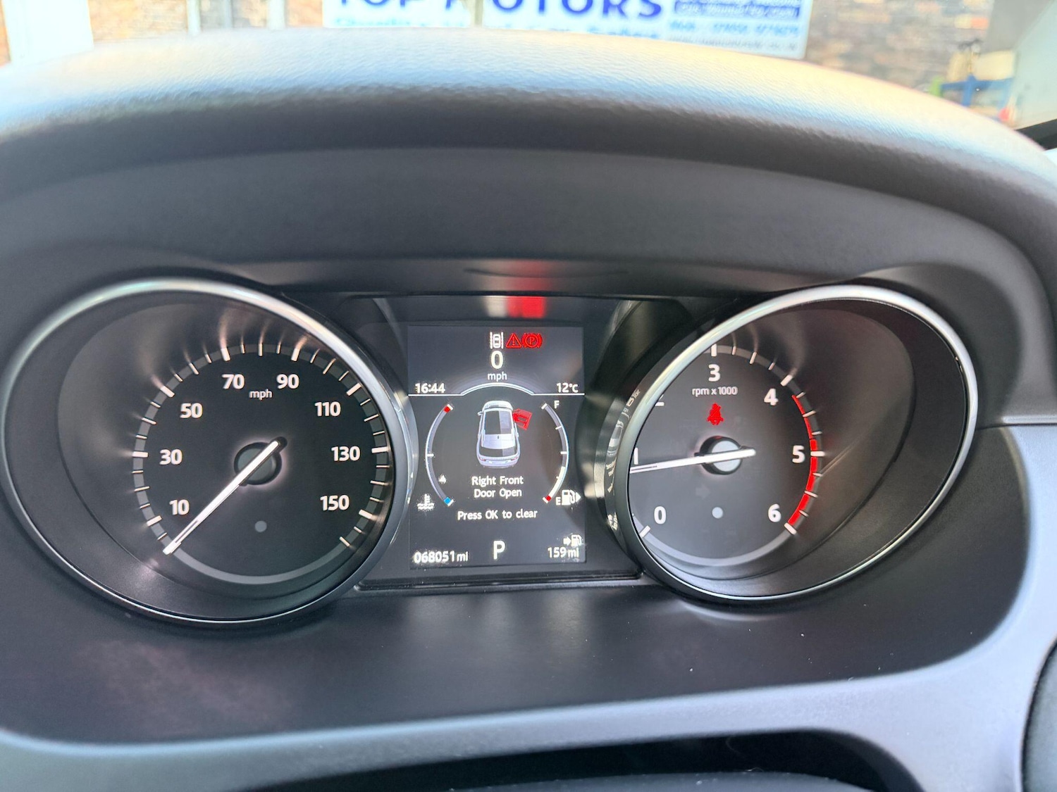 Used Land Rover Discovery Sport 2017 for sale - 76522261: Photo 22