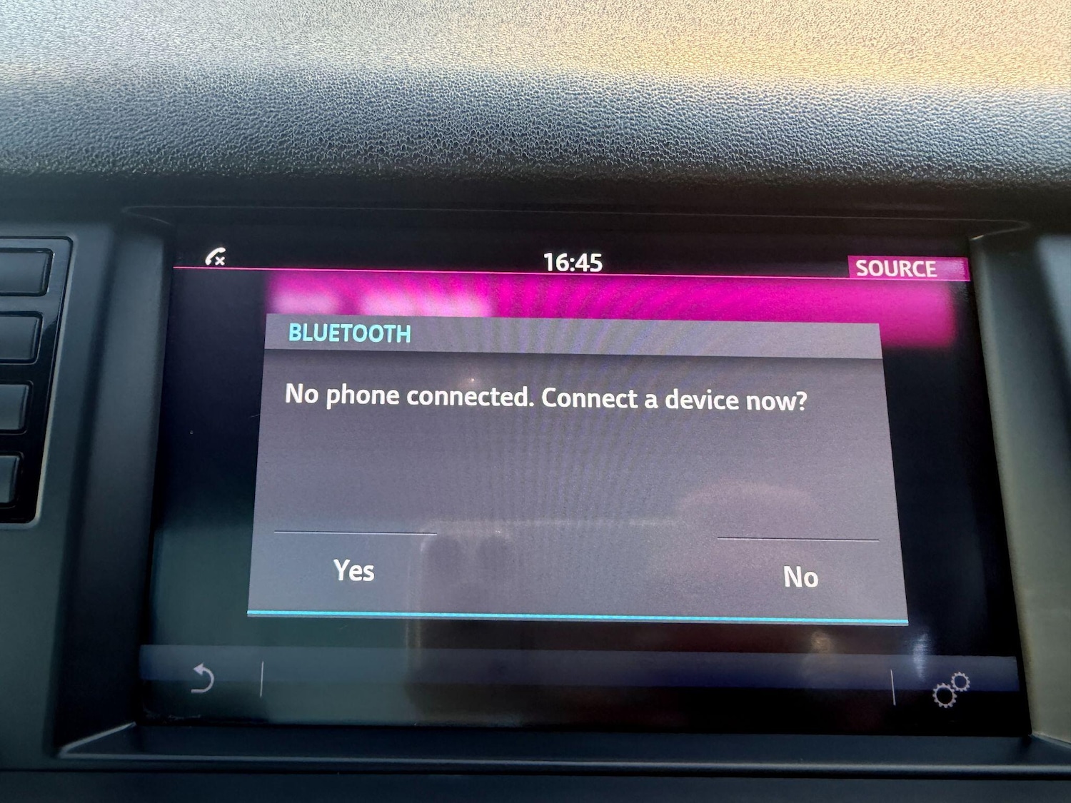 Used Land Rover Discovery Sport 2017 for sale - 76522261: Photo 28