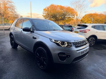Used Land Rover Discovery Sport 2017 for sale - 76522261: Photo