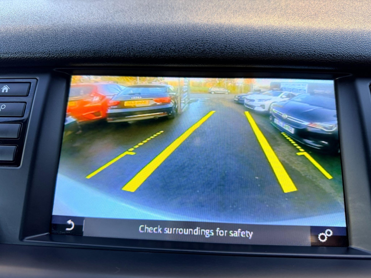 Used Land Rover Discovery Sport 2017 for sale - 76522261: Photo 30