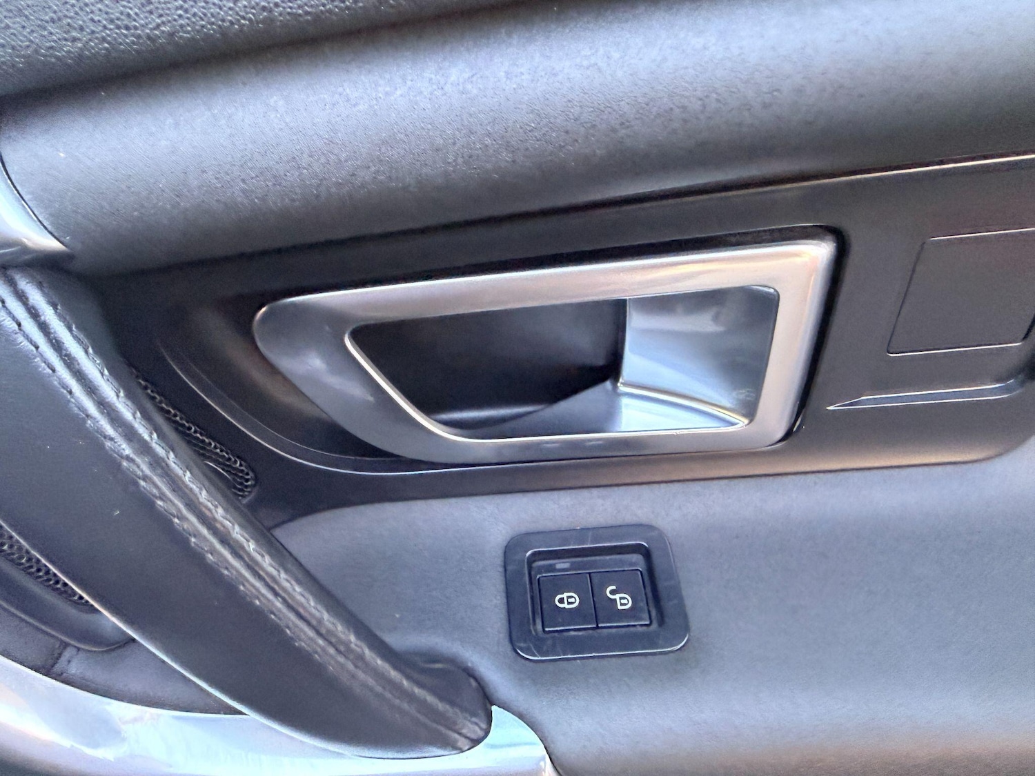 Used Land Rover Discovery Sport 2017 for sale - 76522261: Photo 33