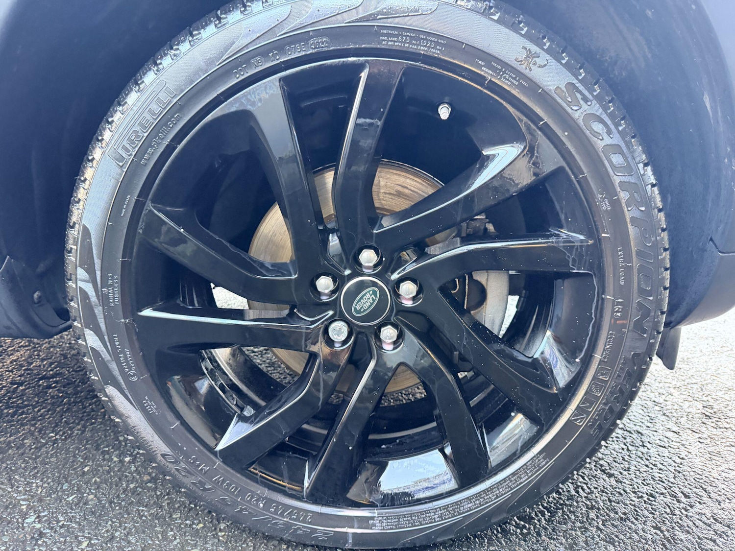 Used Land Rover Discovery Sport 2017 for sale - 76522261: Photo 35