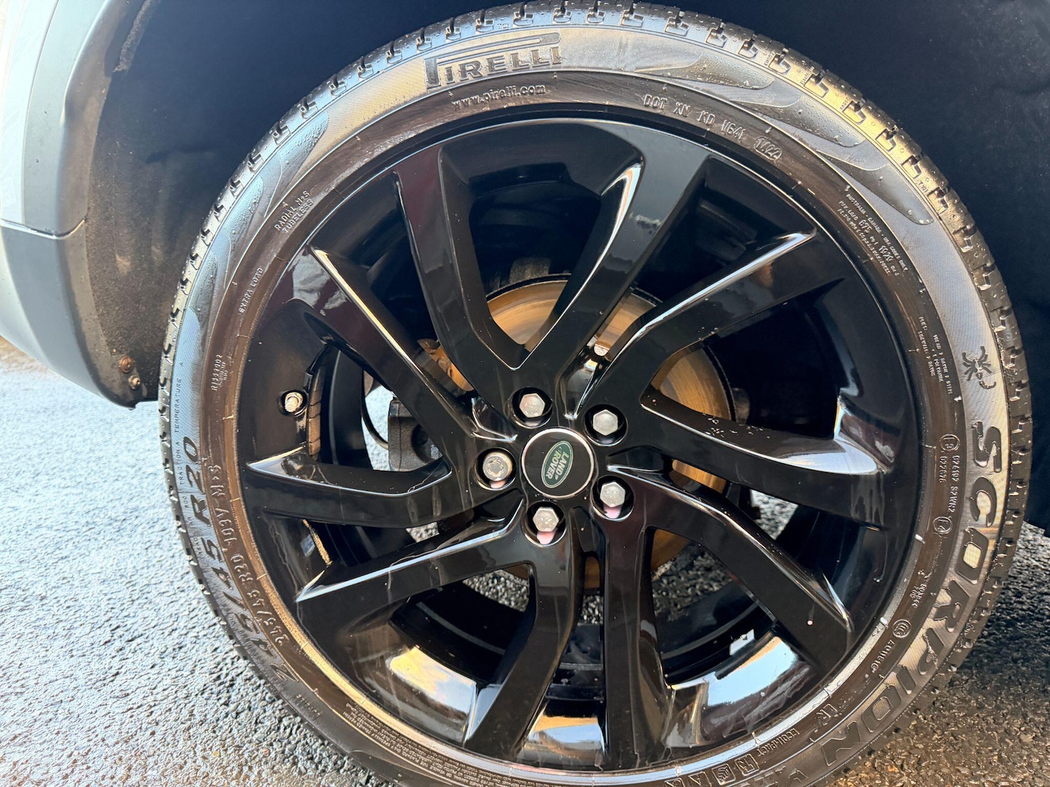 Used Land Rover Discovery Sport 2017 for sale - 76522261: Photo 36