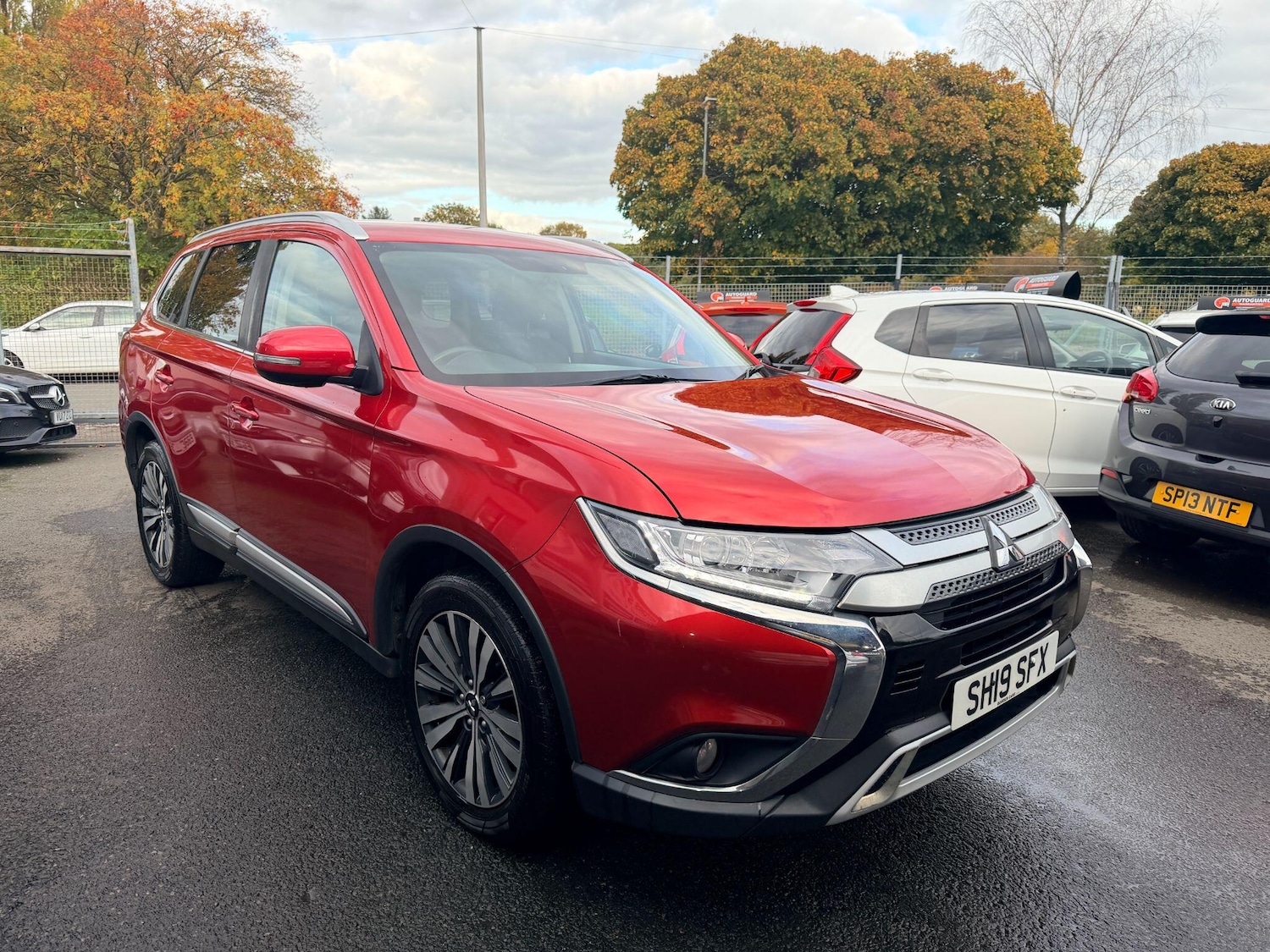 Used Mitsubishi Outlander 2019 for sale - 76349087: Photo 3