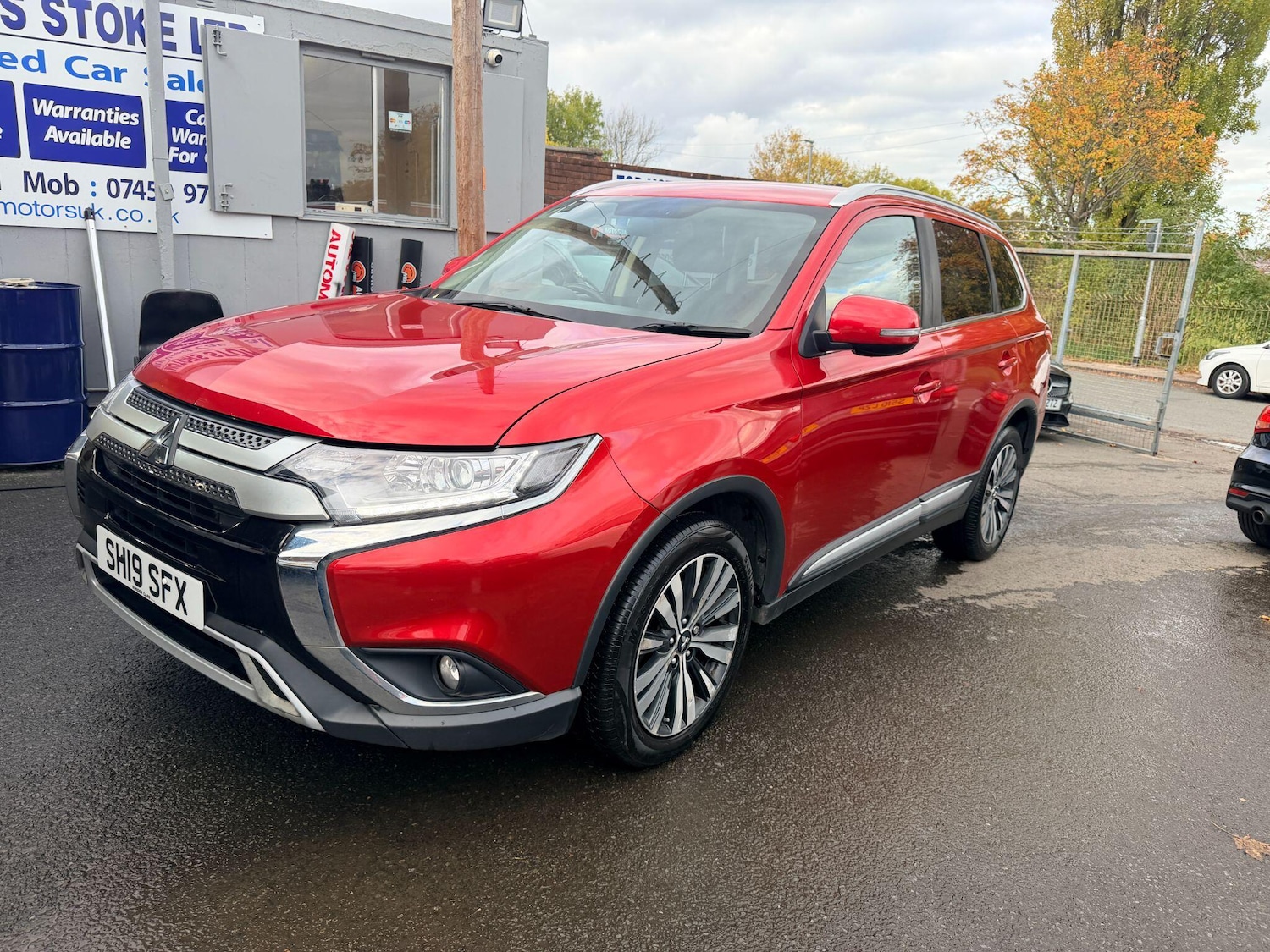 Used Mitsubishi Outlander 2019 for sale - 76349087: Photo 9