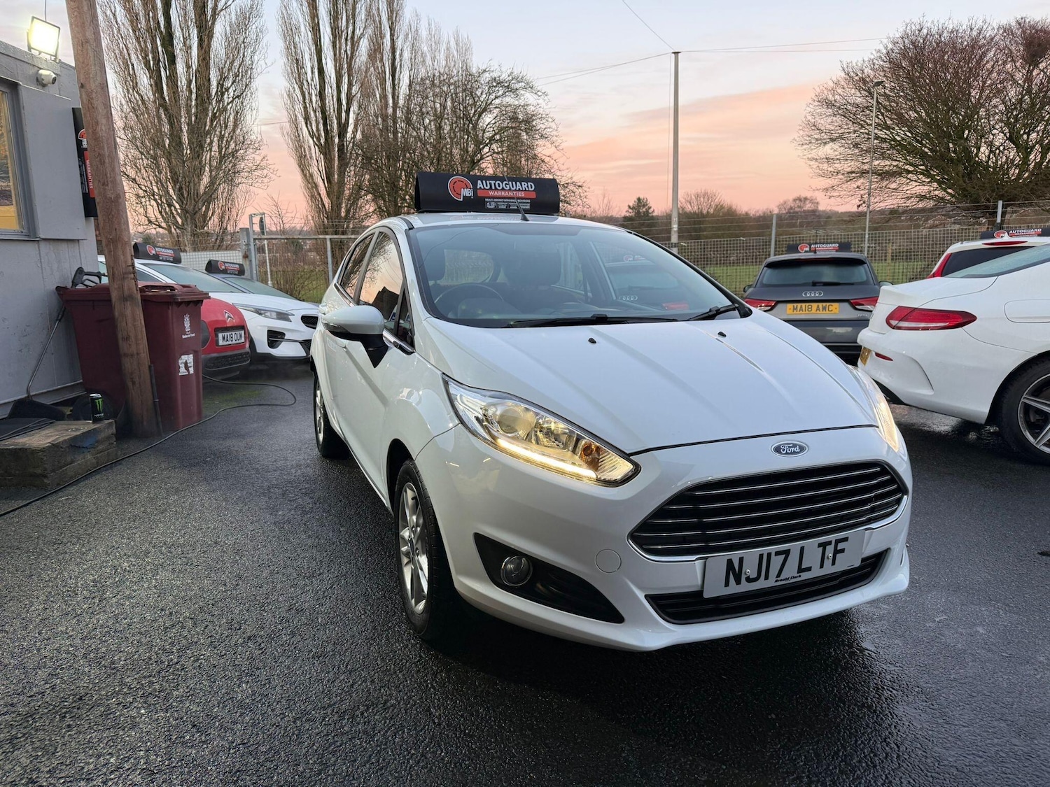 Used Ford Fiesta 2017 for sale - 76976501: Photo 1