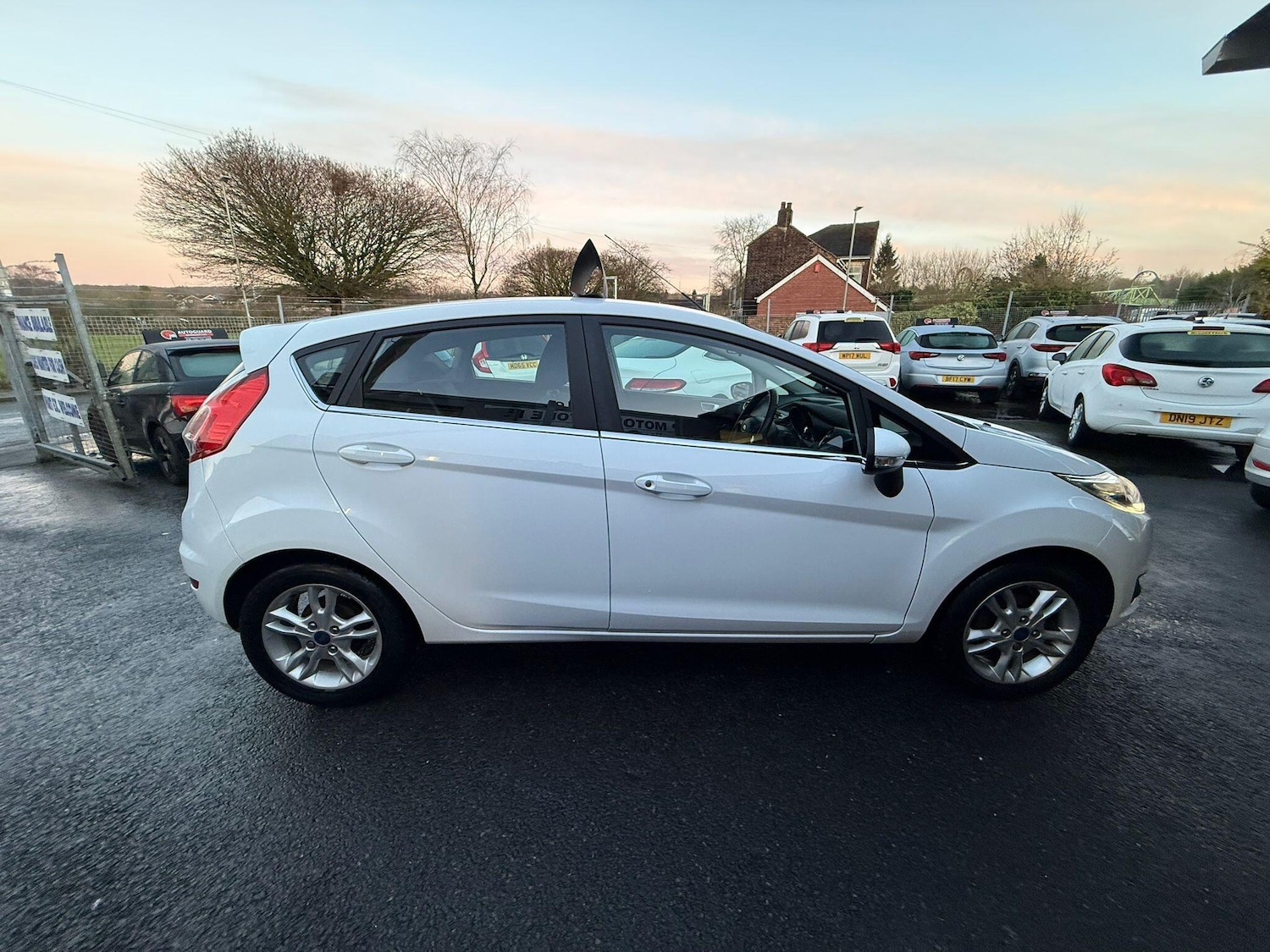 Used Ford Fiesta 2017 for sale - 76976501: Photo 10
