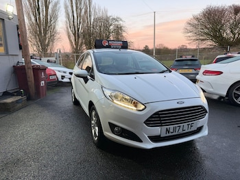 Used Ford Fiesta 2017 for sale - 76976501: Photo