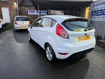 Used Ford Fiesta 2017 for sale - 76976501: Photo