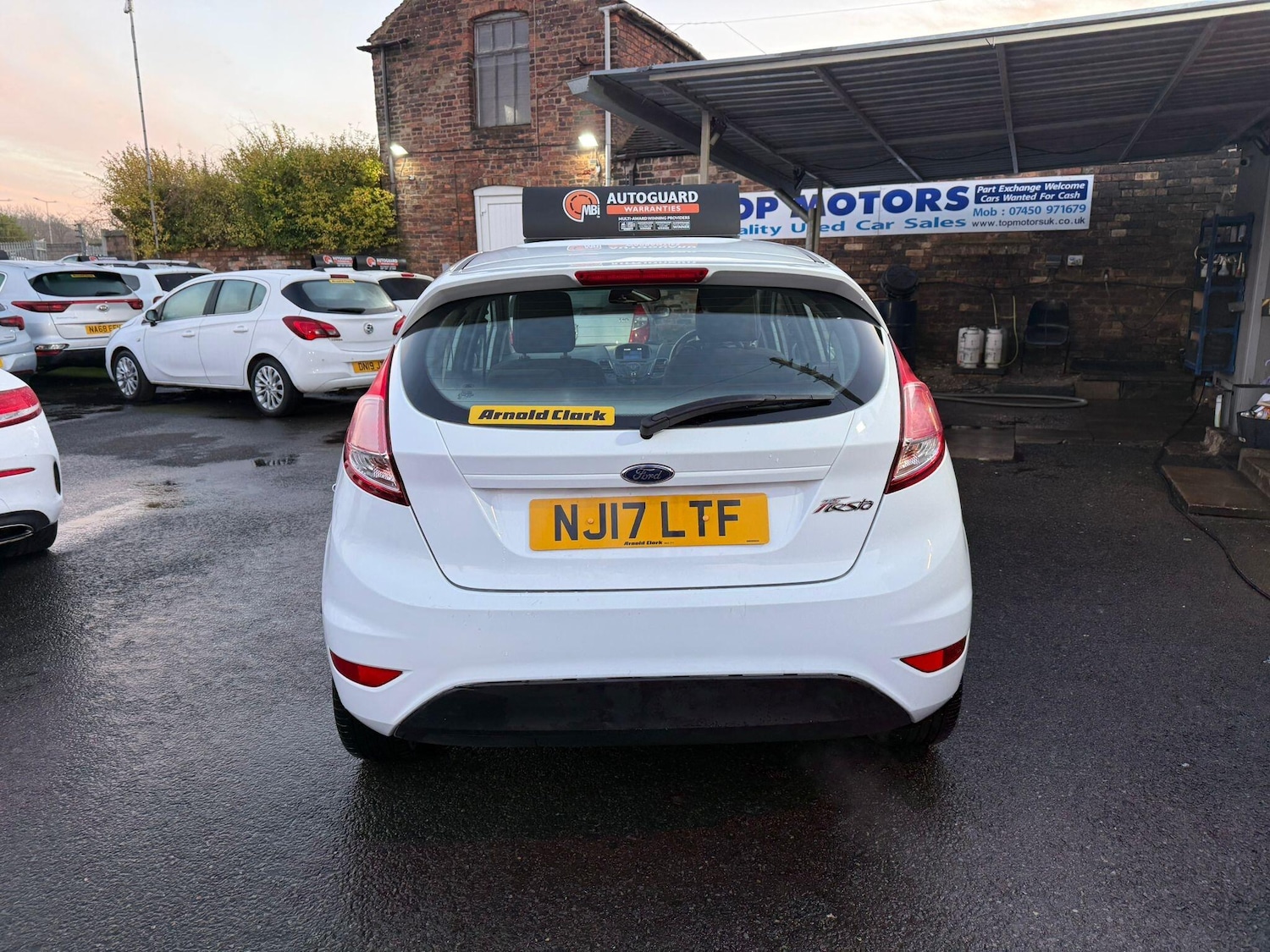 Used Ford Fiesta 2017 for sale - 76976501: Photo 9