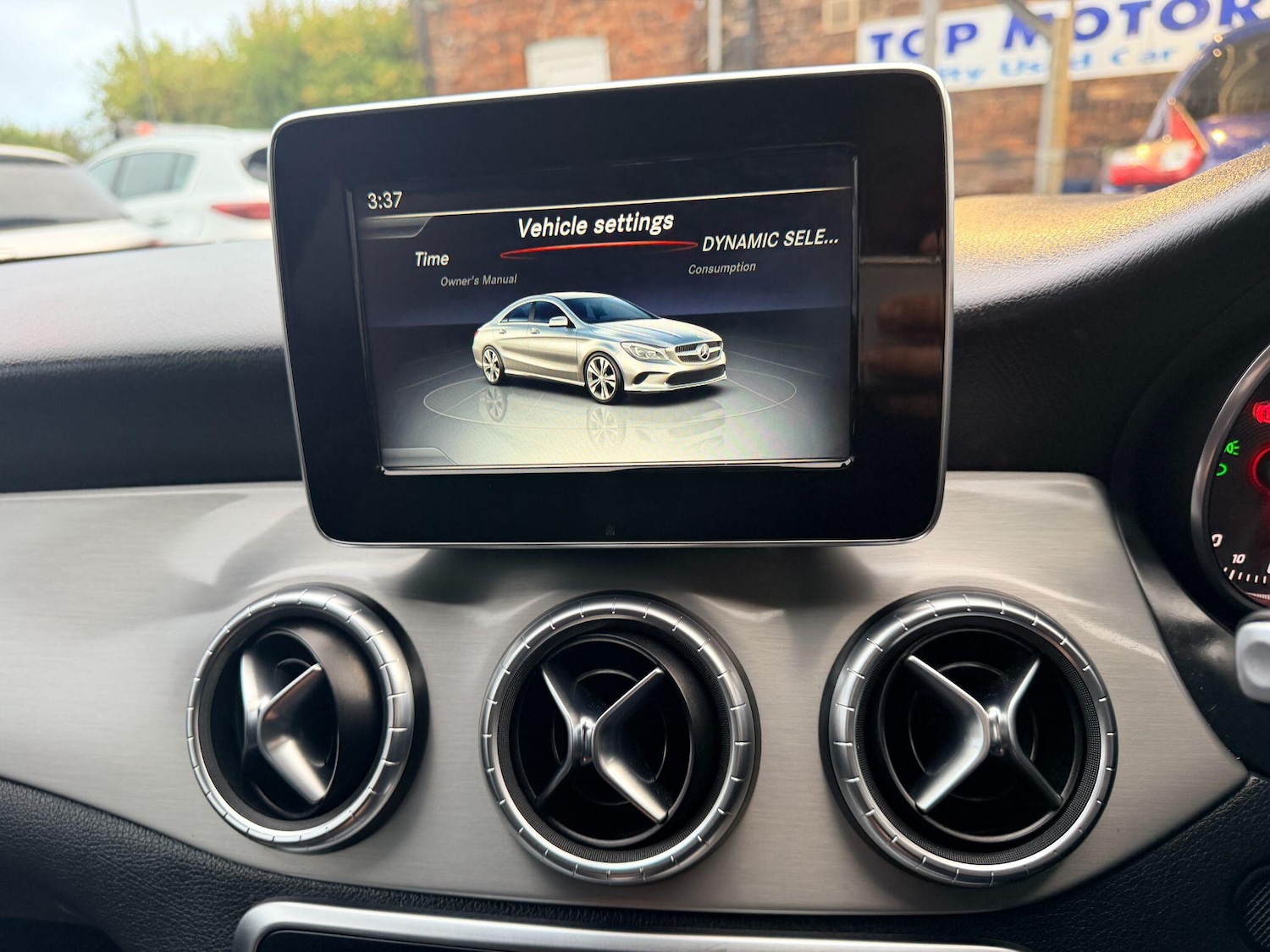 Used Mercedes-Benz CLA 2018 for sale - 76592131: Photo 28