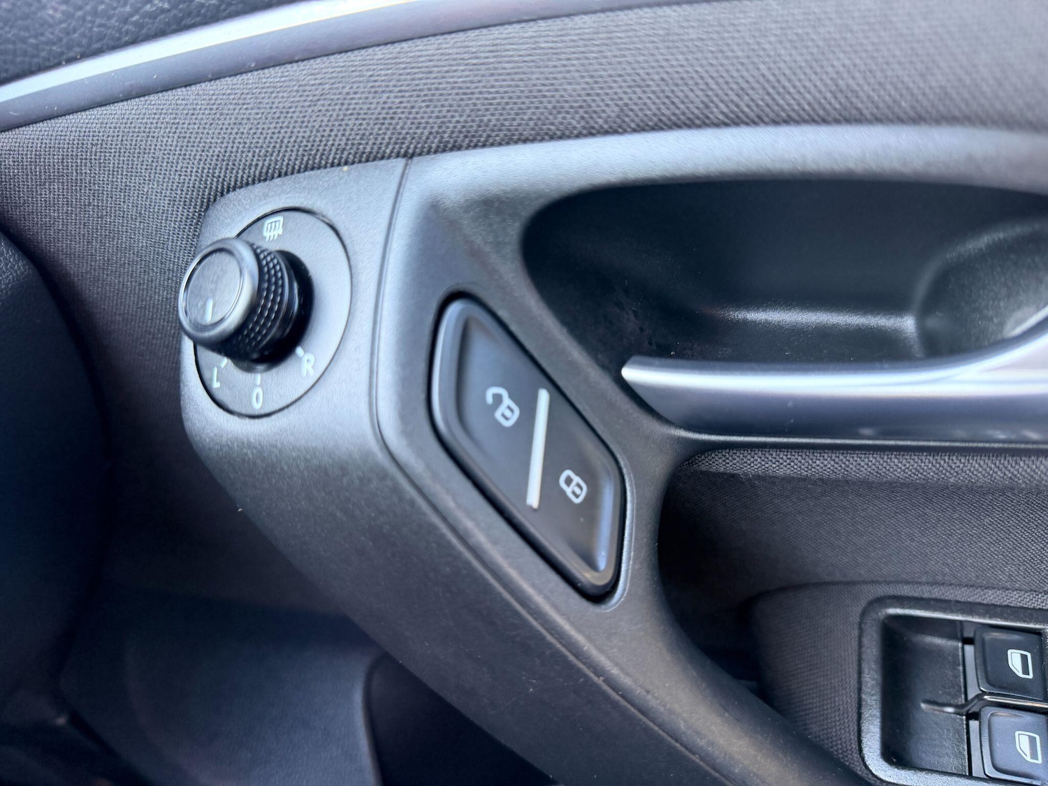 Used Volkswagen Polo for sale - 77957193: Photo 23