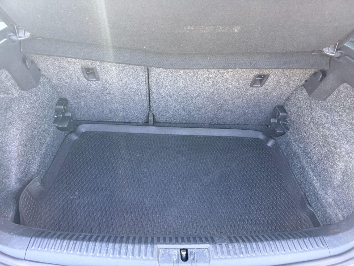 Used Volkswagen Polo for sale - 77957193: Photo 36