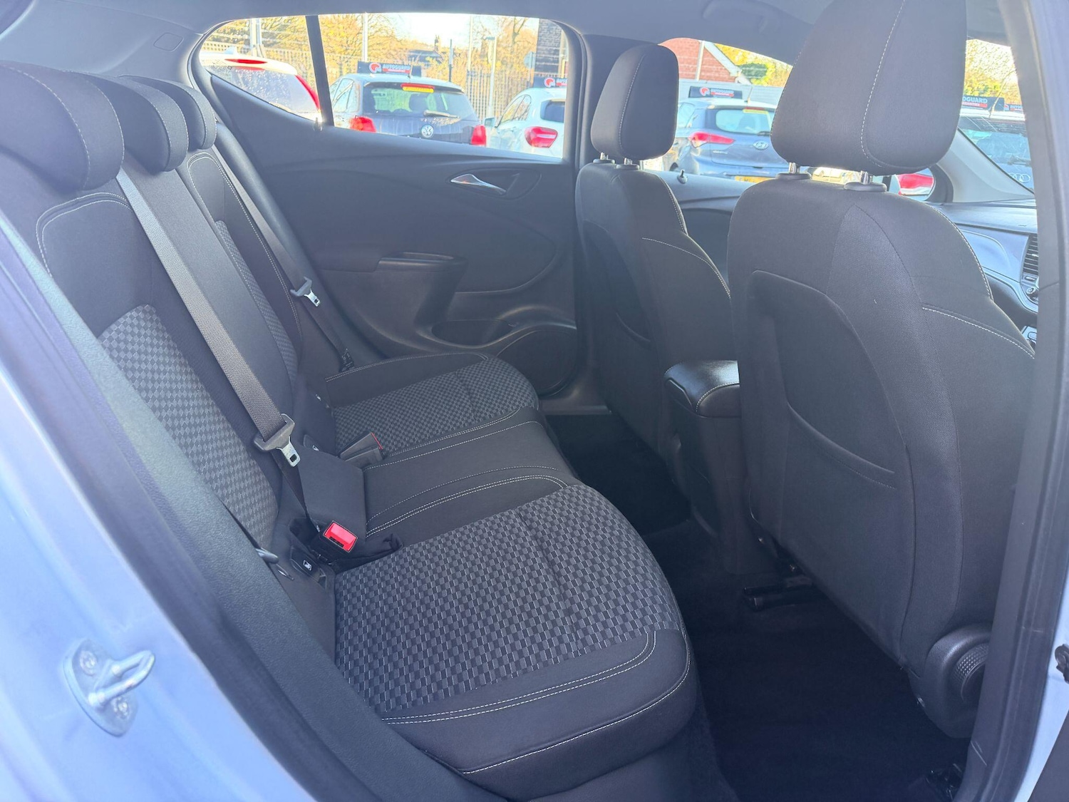 Used Vauxhall Astra 2017 for sale - 76997305: Photo 21