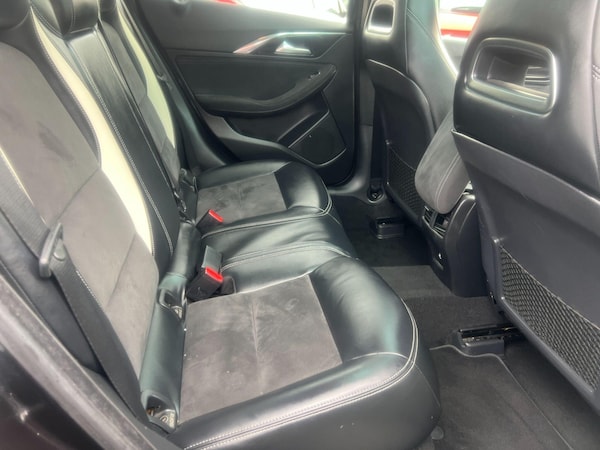 Used Infiniti Q30 2017 for sale - 76152659: Photo 18