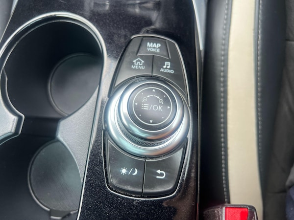 Used Infiniti Q30 2017 for sale - 76152659: Photo 26