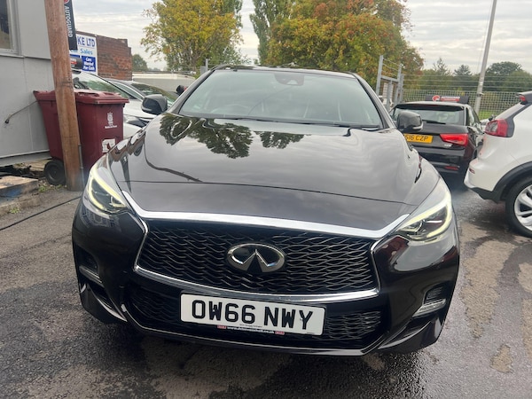 Used Infiniti Q30 2017 for sale - 76152659: Photo 5